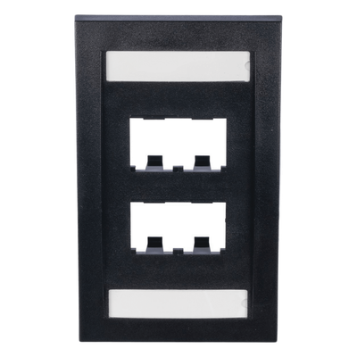Placa de Pared Vertical / 4 Puertos Mini-Com / Con Espacio para Etiquetas / 2.75 x 4.5 pulg. / Perfil Elevado / Negro