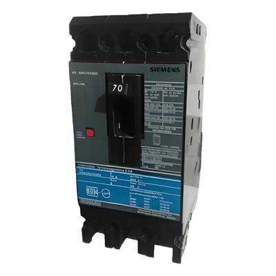 Interruptor Termomagnético / 3 Polos / 70 A / 600 VCA / 65 kA / 400 Hz / Compacto
