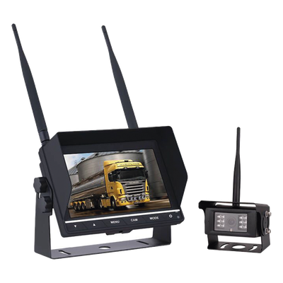 Sistema de Cámara de Reversa Inalámbrico / Monitor Táctil 7″ / Resolución 800×480 / Visión Nocturna 20 m (65.6 ft) / Alcance 200 m (656 ft) / IP67