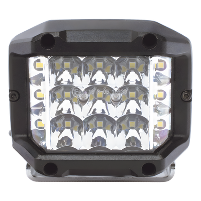 Luz de Trabajo LED / 1,700 Lumens / 110° / 12-24 VCD / IP67 / 15 LEDs