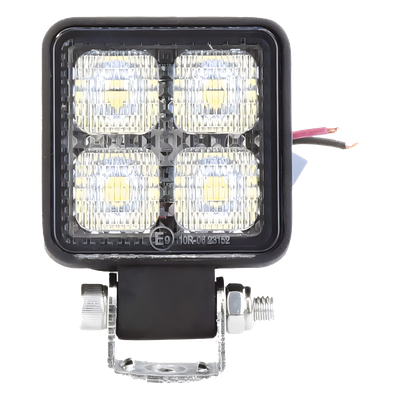 Luz de Trabajo LED / 800 Lúmenes / 4 LEDs 10 W / Alcance 75 m (246.1 ft) / 12-24 VCD / IP67 e IP69K