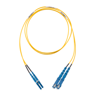Jumper de Fibra Óptica / Monomodo OS2 9/125 / LC-SC Duplex / OFNR Riser / 15 m (49.21 pies) / Amarillo