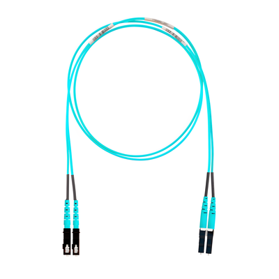 Jumper de Fibra Óptica / Multimodo OM4 50/125 / LC-SC Dúplex / LSZH / Aqua / 6 m (19.69 ft)