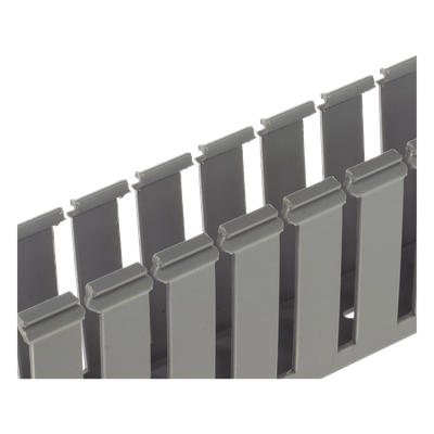 Canaleta Ranurada de PVC / 3.25 in Ancho / 3.12 in Alto / 6 ft (1.8 m) Largo / Tipo G / Gris Claro