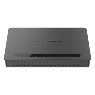 Router VPN Gigabit / Balanceo Multi-WAN / 30,000 sesiones NAT / 4 puertos RJ45 + 2 SFP / PoE af/at / 2.2 Gbps / 150 APs gestionados