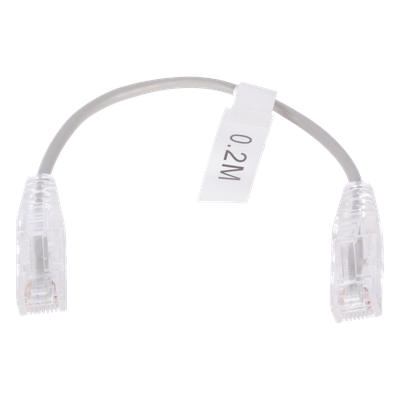 Cable de Parcheo Slim UTP Cat6 / 20 cm (0.66 ft) / 28 AWG / Conectores RJ45 Chapados en Oro / Gris