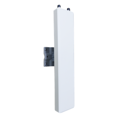 Antena Sectorial / 2.4 GHz / 14 dBi / Haz 70° / Polarización Dual Slant ±45° / Resistencia Viento 216 km/h (134 mph)