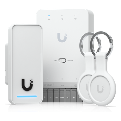Kit de Control de Acceso / 3,000 Usuarios NFC / PoE++ 45W / 3 Puertos GbE / IP55 / -30°C a 45°C